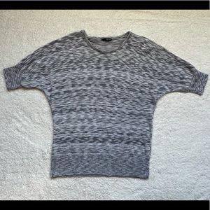 Maurices grey/black marled shirt sleeve light weight sweater size large